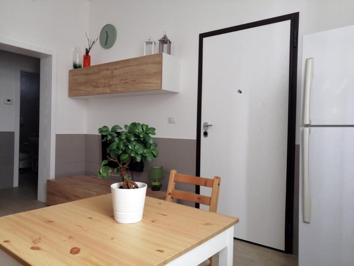 Appartamento La Casa Blu Bari Esterno foto