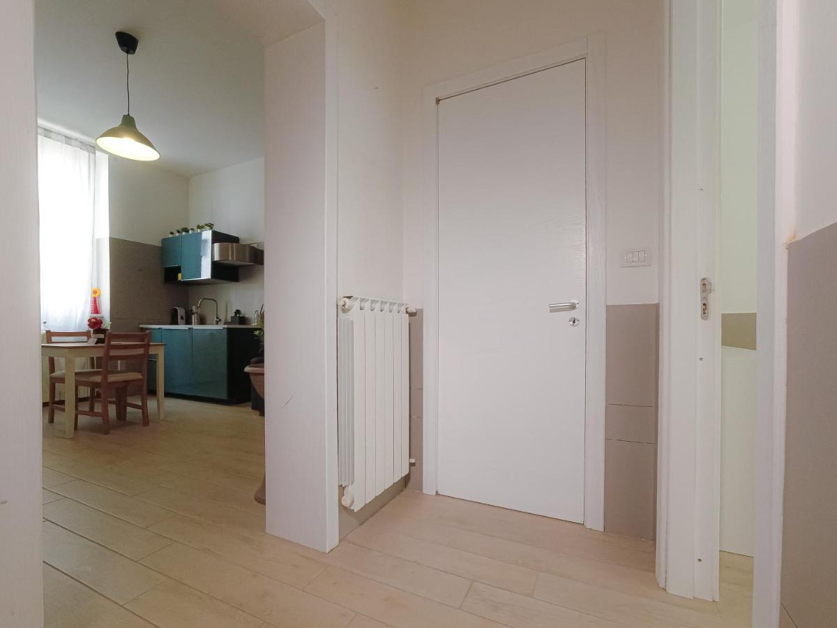 Appartamento La Casa Blu Bari Esterno foto